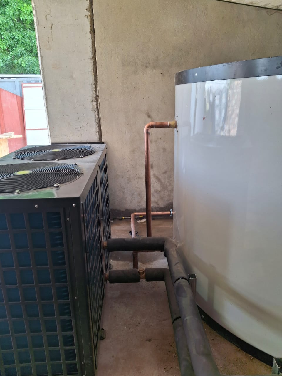 10 000 L heat pump installation — site photograph 2