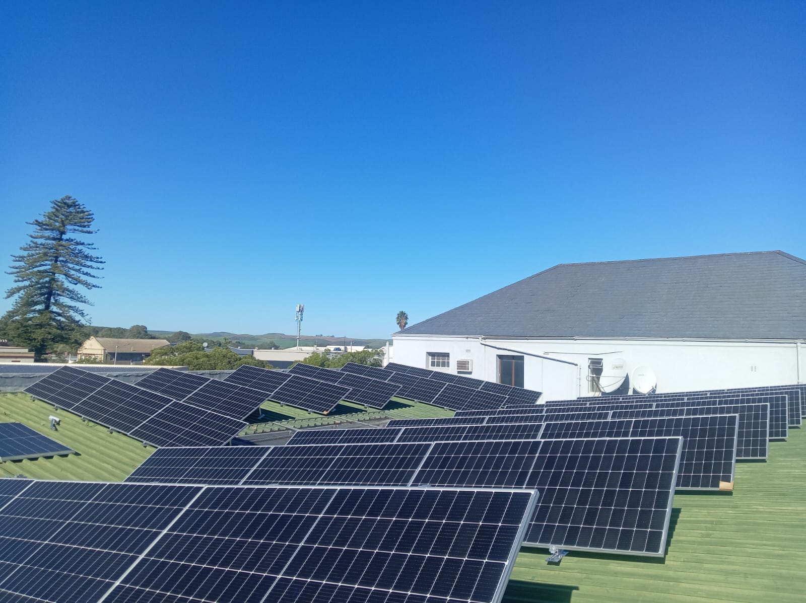 Commercial solar PV array